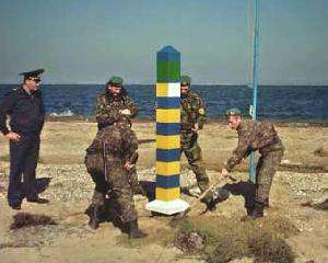 Россия и Украина продолжают битву за Керченский канал