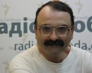 "Регіоналам" нічим похвалитися перед виборами, окрім мови - учений