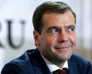 Медведєв написав, як його зустрічали &amp;quot;радісні очі тисяч українців&amp;quot;