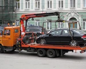 В Киеве мошенники пересели на эвакуаторы