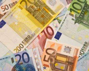 На міжбанку дорожчають долар і євро