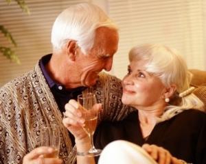 Пенсионеры стали больше заниматься сексом - исследование