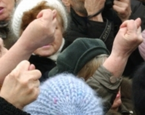 В Николаеве тысячи бизнесменов протестуют против &amp;quot;детища&amp;quot; Азарова