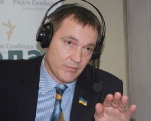 Сторонников УПА нужно преследовать в уголовном порядке — Колесниченко