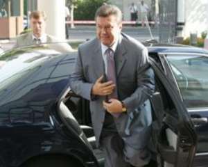 Пересадка Януковича на вертолет будет стоить тысячу долларов на день