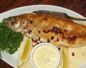 Блюда из рыбы помагают сохранить здоровье печени