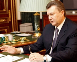 Янукович узаконив &amp;quot;тушки&amp;quot; і викреслив &amp;quot;день опозиції&amp;quot;