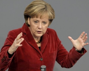 Канцлер Німеччини вимагає від імігрантів вчити німецьку