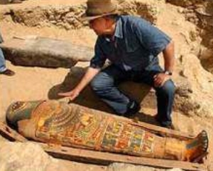 В Єгипті знайшли 4400-річне поховання впливового жерця