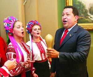 Уґо Чавес готовий завалити Україну шоколадом і бананами
