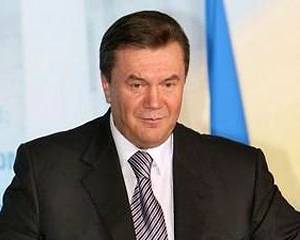Януковичу пообещали искоренить коррупцию за 4 года