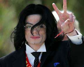 Покійний Майкл Джексон заробив більше всіх живих зірок шоу-бізнесу
