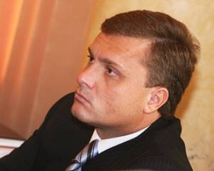 Левочкин подтвердил, что Янукович пересаживается на вертолет