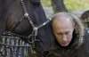 &quot;Камуфляжный&quot; Путин снова оседлал коня и половил рыбу (ФОТО)