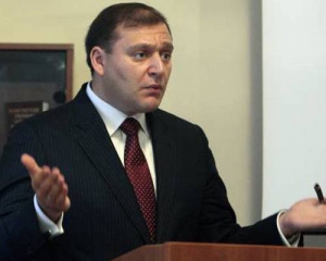 Добкин хочет "выметать поганой метлой" Свободу