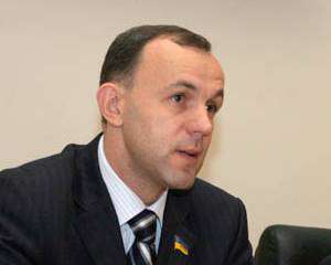 Соратники Ющенка не хочуть знімати уряд Азарова