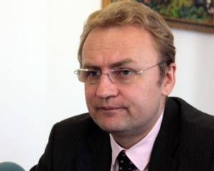 Переизбранный мэр Львова даст работу своим конкурентам