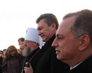 Віктор Янукович відкрив шматок донецької кільцевої дороги