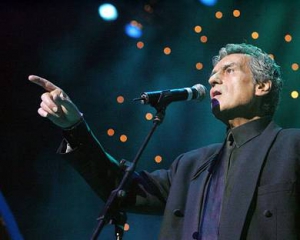 Тото Кутуньо в Киеве будет петь песни с сыном Челентано
