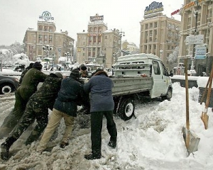  В четные дни киевляне будут парковаться на четной стороне улицы