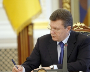 Янукович пообіцяв відкрутити голови мерам-опозиціонерам