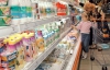 Супермаркеты начали снижать цены на молочные продукты и мясо птицы