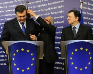 Завтра Янукович зустрінеться з "верхівкою" ЄС