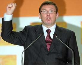 Луценко каже, що Янукович хворий на &amp;quot;єнакієвомисліє&amp;quot;