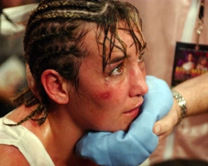 На чемпионку мира по боксу напал ее муж