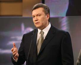 Янукович прочитает в Москве лекцию и получит медаль профессора