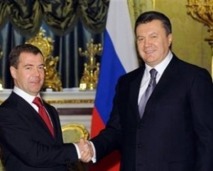 Янукович рассказал о позитивных наработках с Медведевым