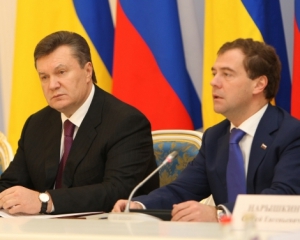 До конца года Янукович дважды встретится с Медведевым