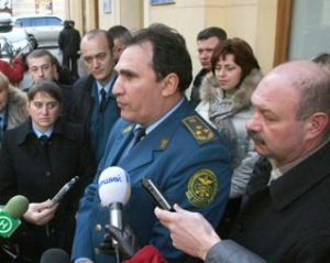 На Львівщині страйкували звільнені за контрабанду митники