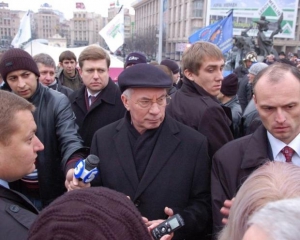 Предприниматели призывают политиков прийти на Майдан