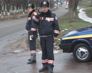 Кировоградская милиция не пускает автобусы с протестующими