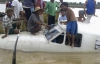 На Філіппінах літак аварійно посадили на річку (ФОТО)