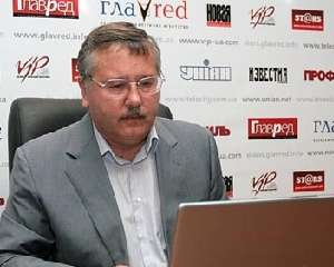 Гриценко рассказал о дипломатическом провале Азарова и Ко