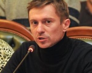 Організатор протесту підприємців каже, що плитку на Майдані зіпсував Колесніченко