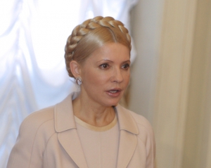 Тимошенко поскаржиться МВФ на Азарова