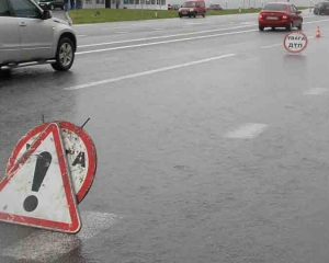 Невістка нардепа від БЮТ на &amp;quot;Porsche&amp;quot; побила три машини (ВІДЕО)