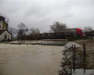 МЧС похвасталось, что побороло паводок в Закарпатье