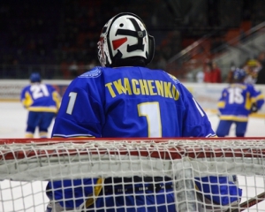 ЧМ-2010: Хоккейная сборная Украины (U-20) проиграла Латвии со счетом 0:9