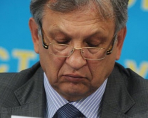 Министр финансов позабыл, сколько именно денег выделили на содержание Януковича