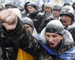 На Петровке задержали участников налогового Майдана