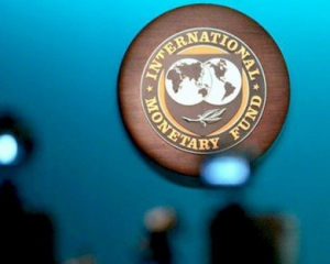 МВФ виділить Азарову $1,5 мільярди на латання дірок
