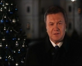 Банковую уже украшают для съемок новогоднего поздравления Януковича