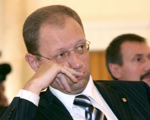 Яценюк не увидел в бюджете ни единой реформы