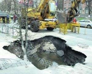 Більше половини тепломереж Києва потребують заміни