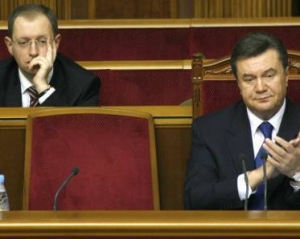 З лідерів опозиції з Януковичем зустрічався тільки Яценюк