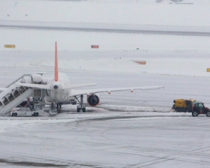 Из-за снега задерживается прибытие самолетов в &amp;quot;Борисполь&amp;quot;